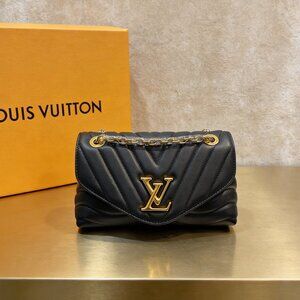 Louis Vuitton New Wave Chain Bag MM Black
